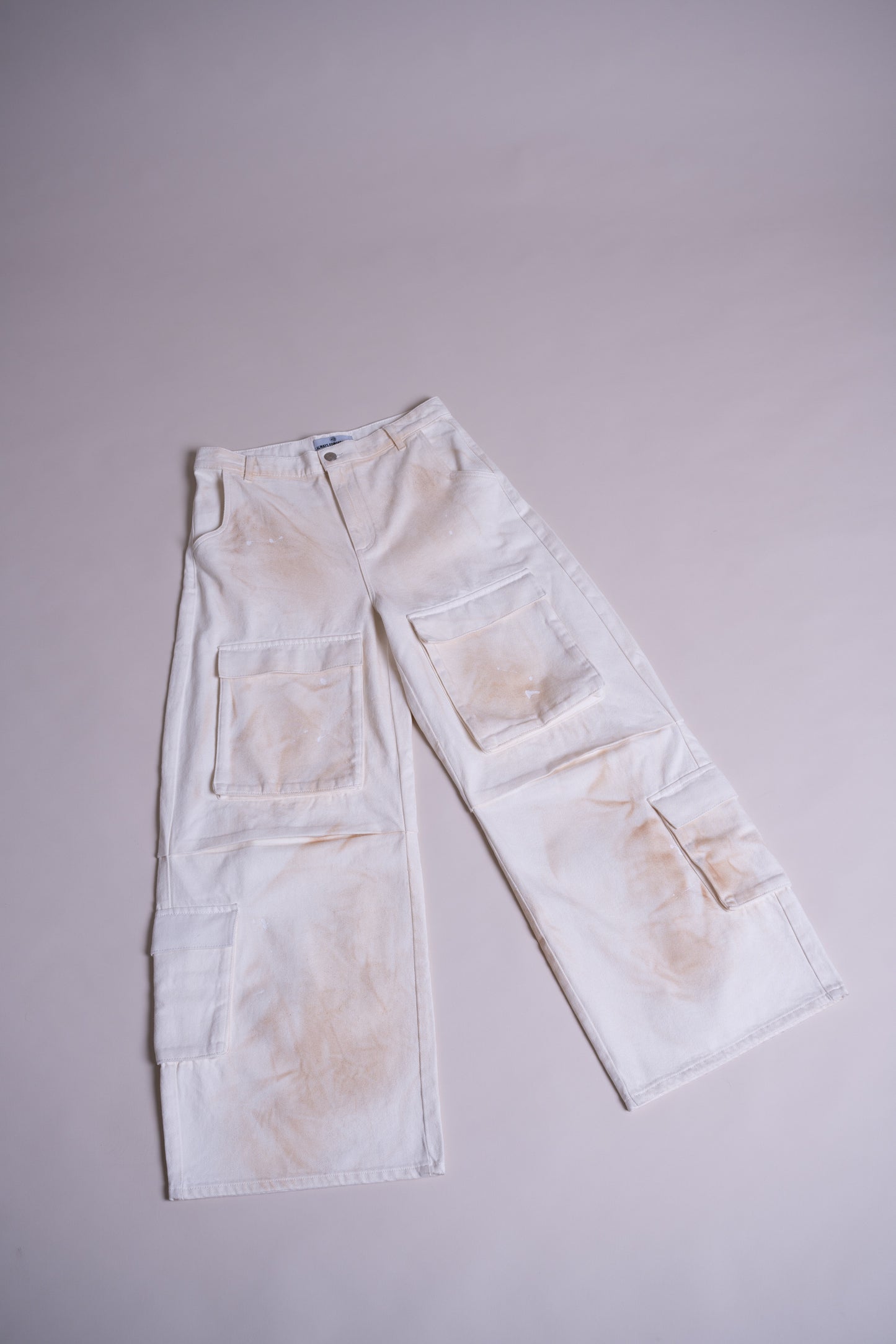 WORKERS CARGO PANTS CREAM WHITE