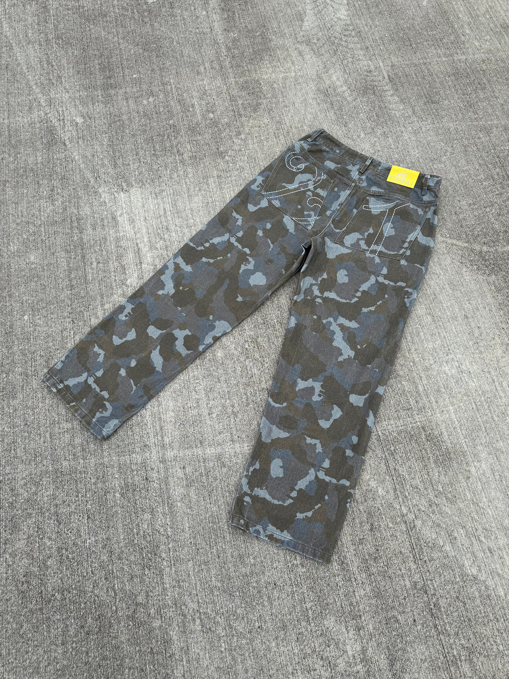 FADED CAMO DENIM PANTS